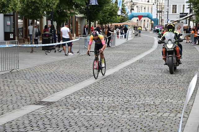 们最初对足 们最初对足